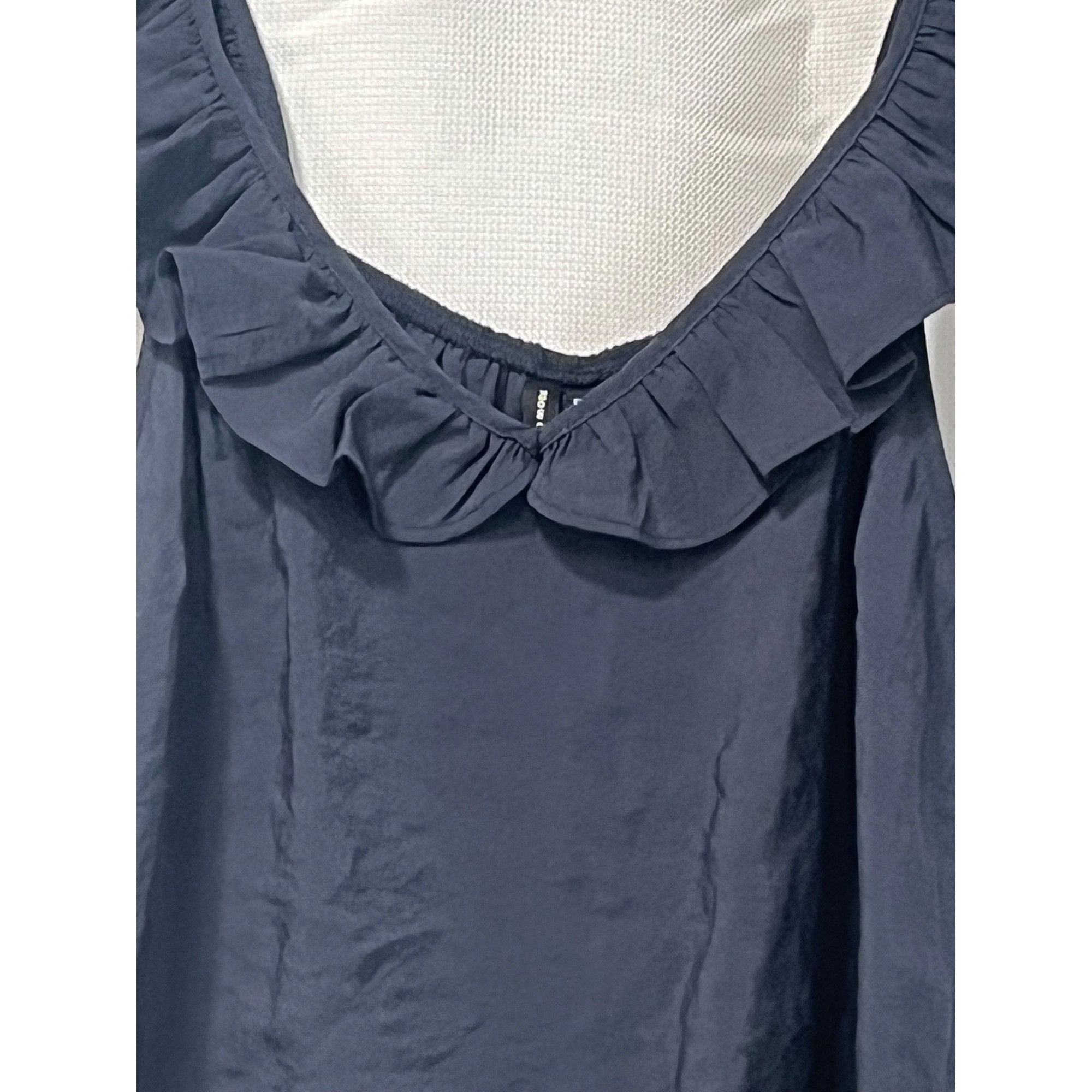 Other Vero Moda Ruffle Neck Detail Cami Top, Navy Blazer, Sz. S Size S / US 4 / IT 40 - 6 Thumbnail