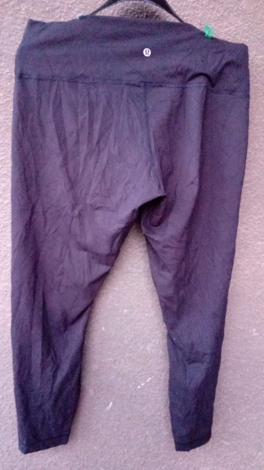 Lululemon Lululemon Align High-Rise Black Crop Yoga Pants sz 16 Size 36" / US 14 / IT 50 - 3 Thumbnail