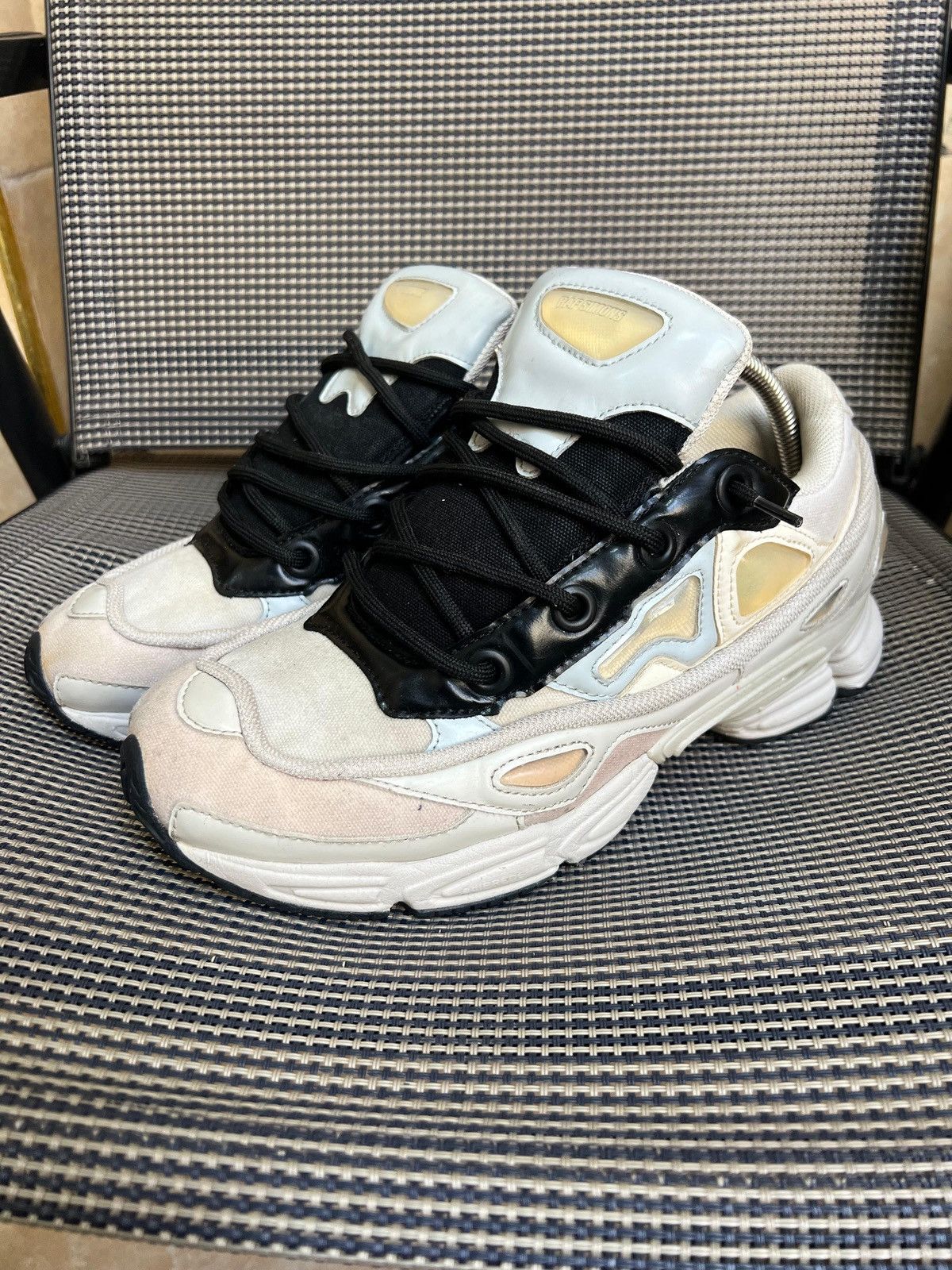 Adidas × Raf Simons Adidas x Raf Simons Ozweego Size US 8.5 / EU 41-42 - 1 Thumbnail