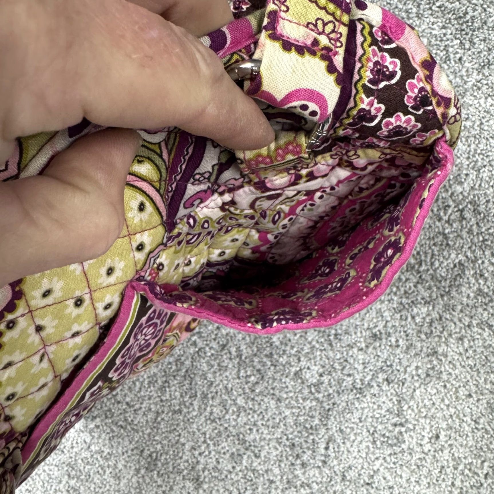 Vera Bradley Vera Bradley Tote Bag Womens Medium Pink Paisley Quilted Cotton Boho Handbag Size ONE SIZE - 4 Thumbnail