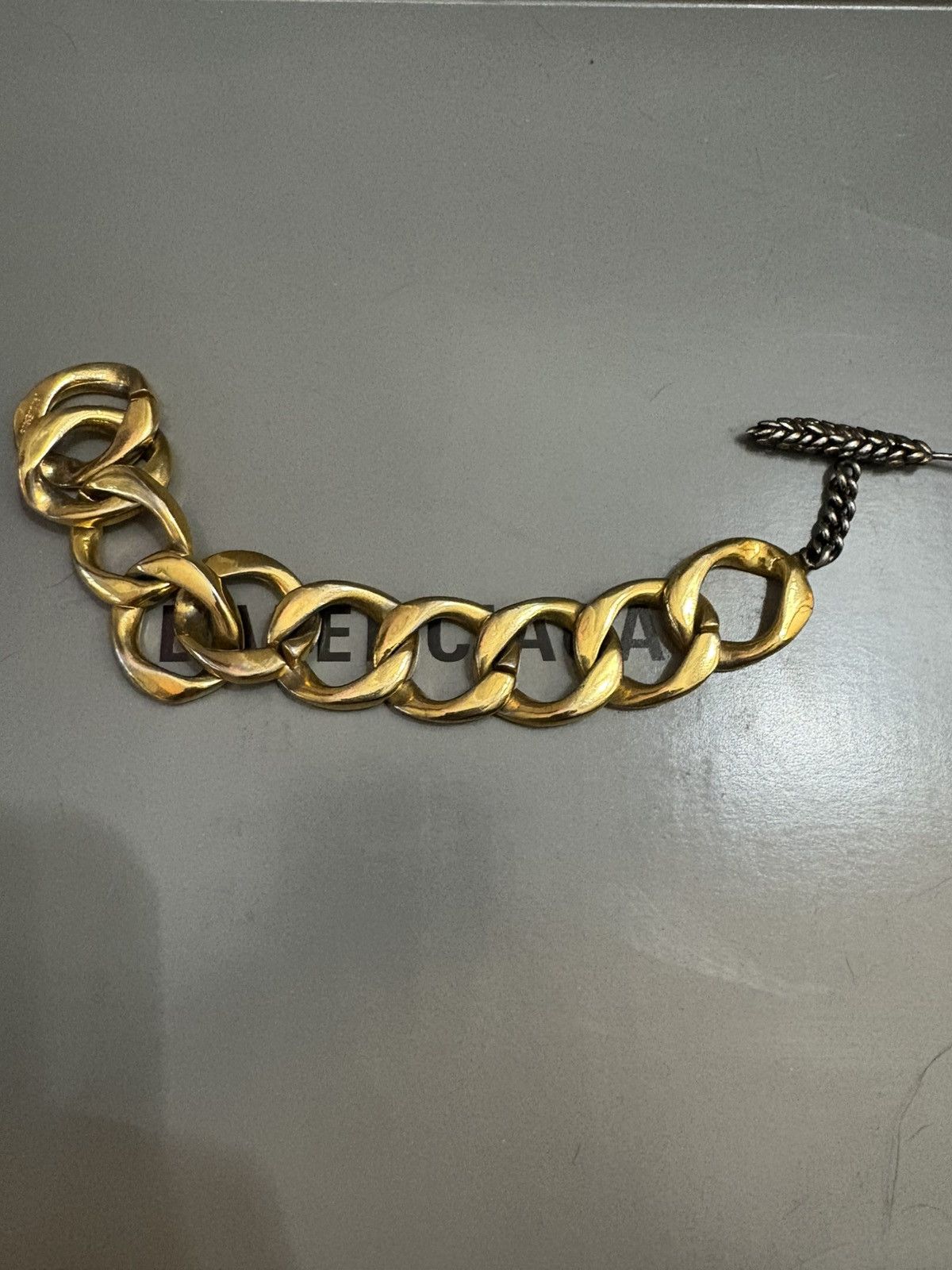 Jacquemus Jacquemus Bracelet Gold Chunky Link Feather Bracelet Size ONE SIZE - 3 Thumbnail