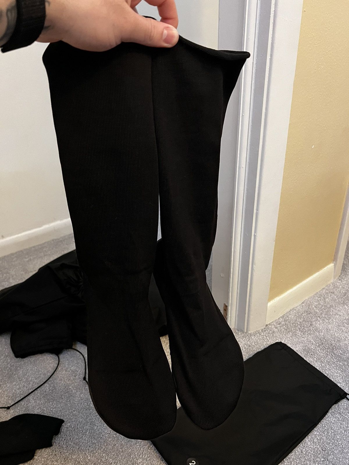 Kanye West Yzy Pods Size 2 Size US 10 / EU 43 - 5 Thumbnail