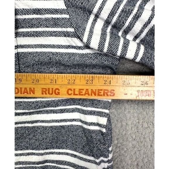 Old Navy Old Navy Shirt Adult XL Blue Balanced Stripes Regular Fit Flannel Button Up Mens Size US XL / EU 56 / 4 - 6 Thumbnail