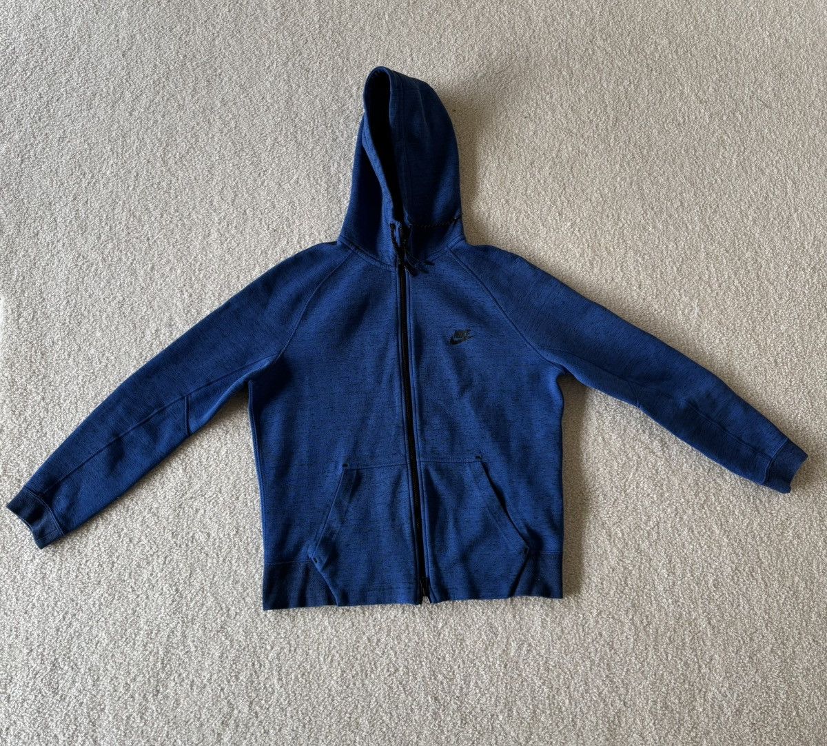 Nike Tech fleece hoodie Size US L / EU 52-54 / 3 - 1 Thumbnail