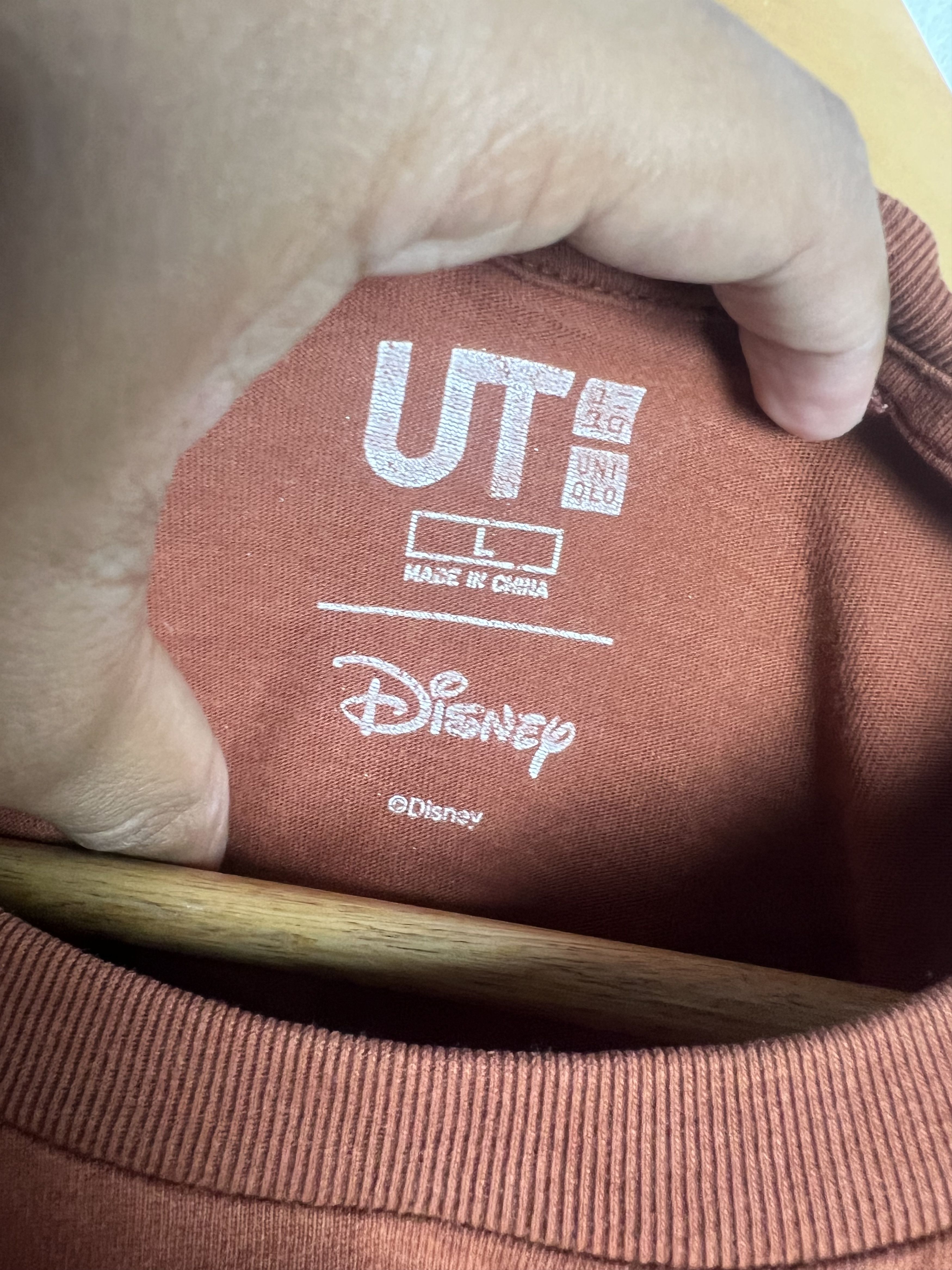Uniqlo Uniqlo x Pirate of Caribbean Archive Tee Size US L / EU 52-54 / 3 - 9 Thumbnail