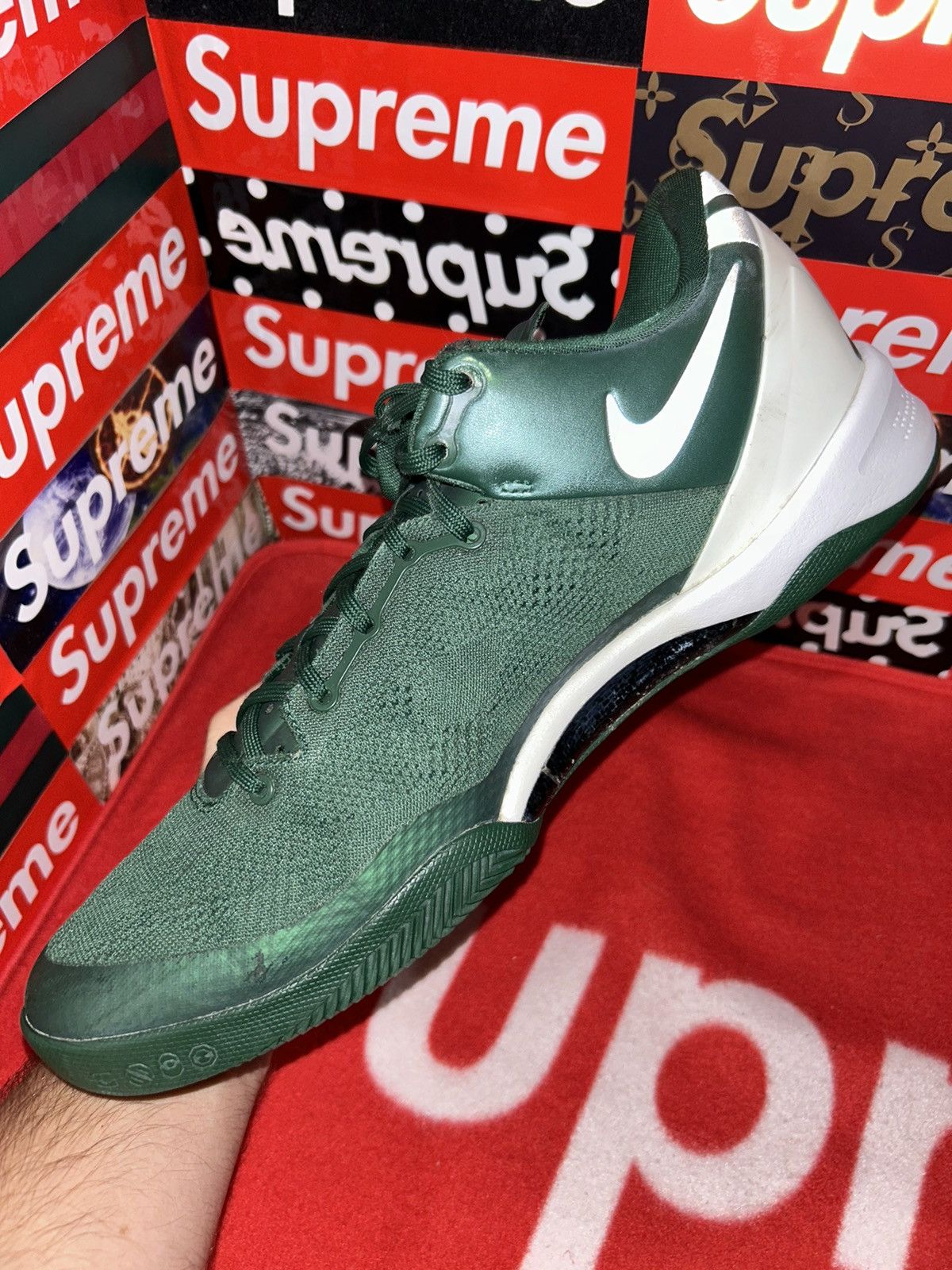 Nike Nike Kobe 8 System TB ‘Gorge Green’ 599520-301 size 13 Size US 13 / EU 46 - 9 Thumbnail