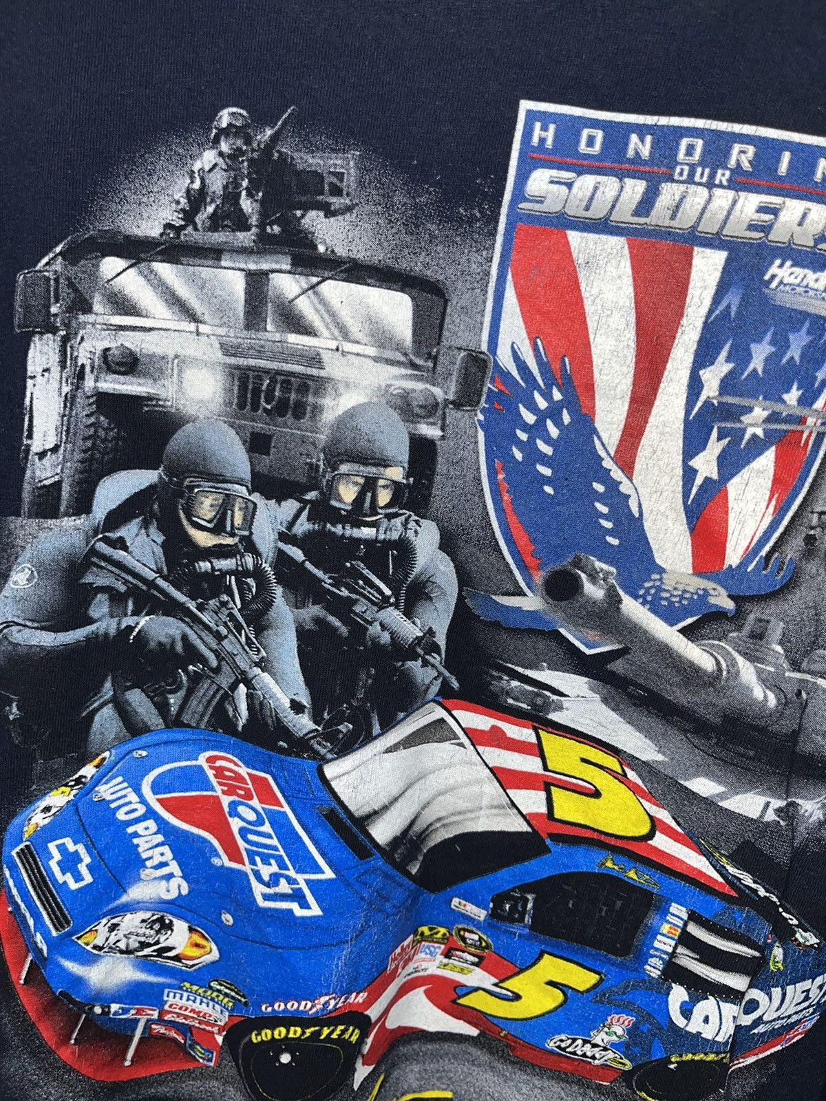 NASCAR × Vintage NASCAR Vintage Racing T Shirt Honoring Our Soldiers Size US XL / EU 56 / 4 - 5 Thumbnail