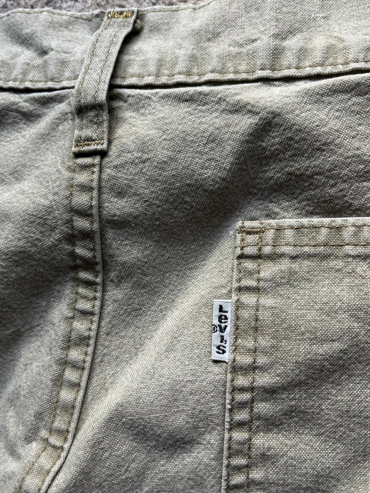 Levi's Levi’s Vintage 1980 Made in France White Tab Cargo Pants Size US 36 / EU 52 - 16 Thumbnail