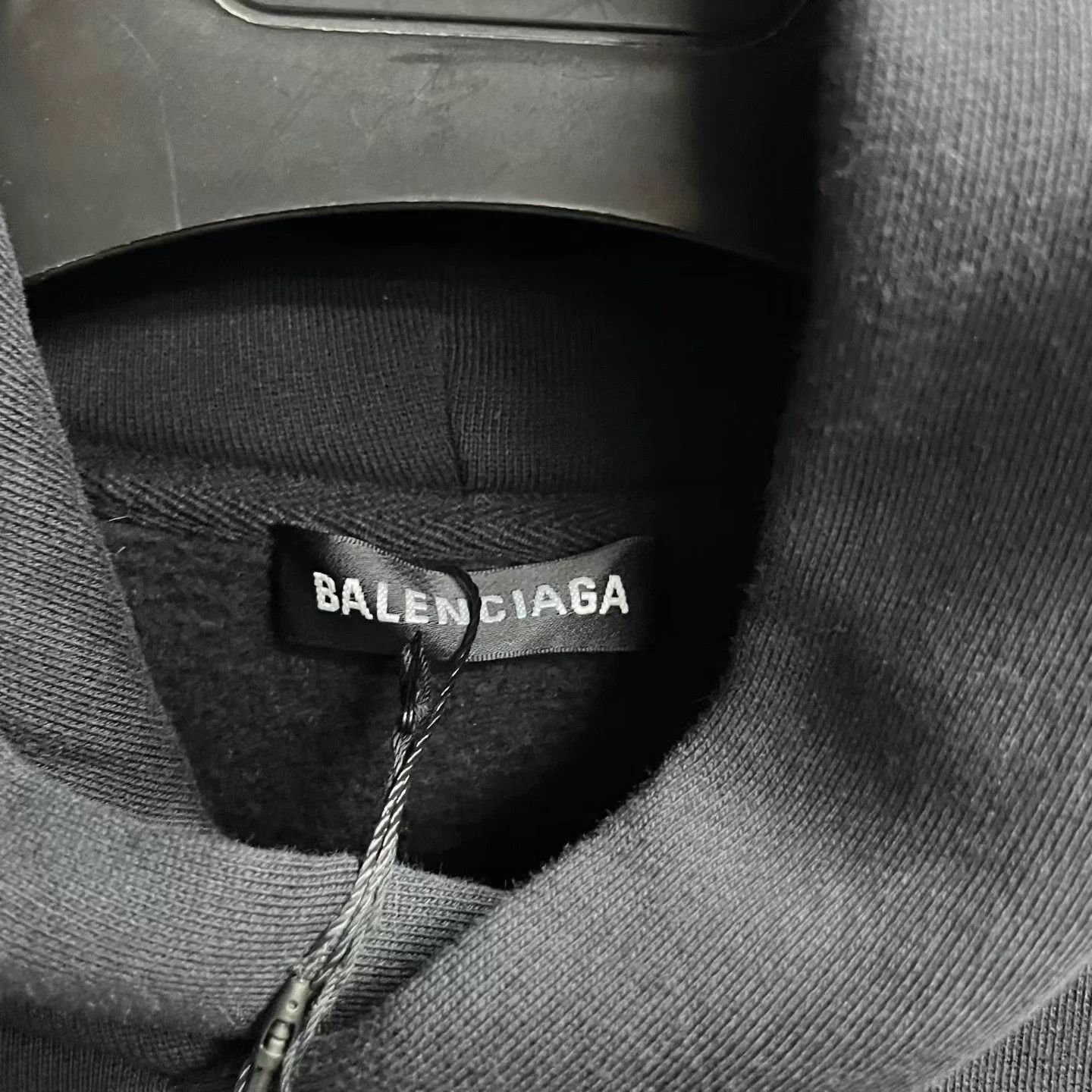 Balenciaga Balenciaga black and red logo print hoodedwith pockets. Size US XS / EU 42 / 0 - 3 Thumbnail