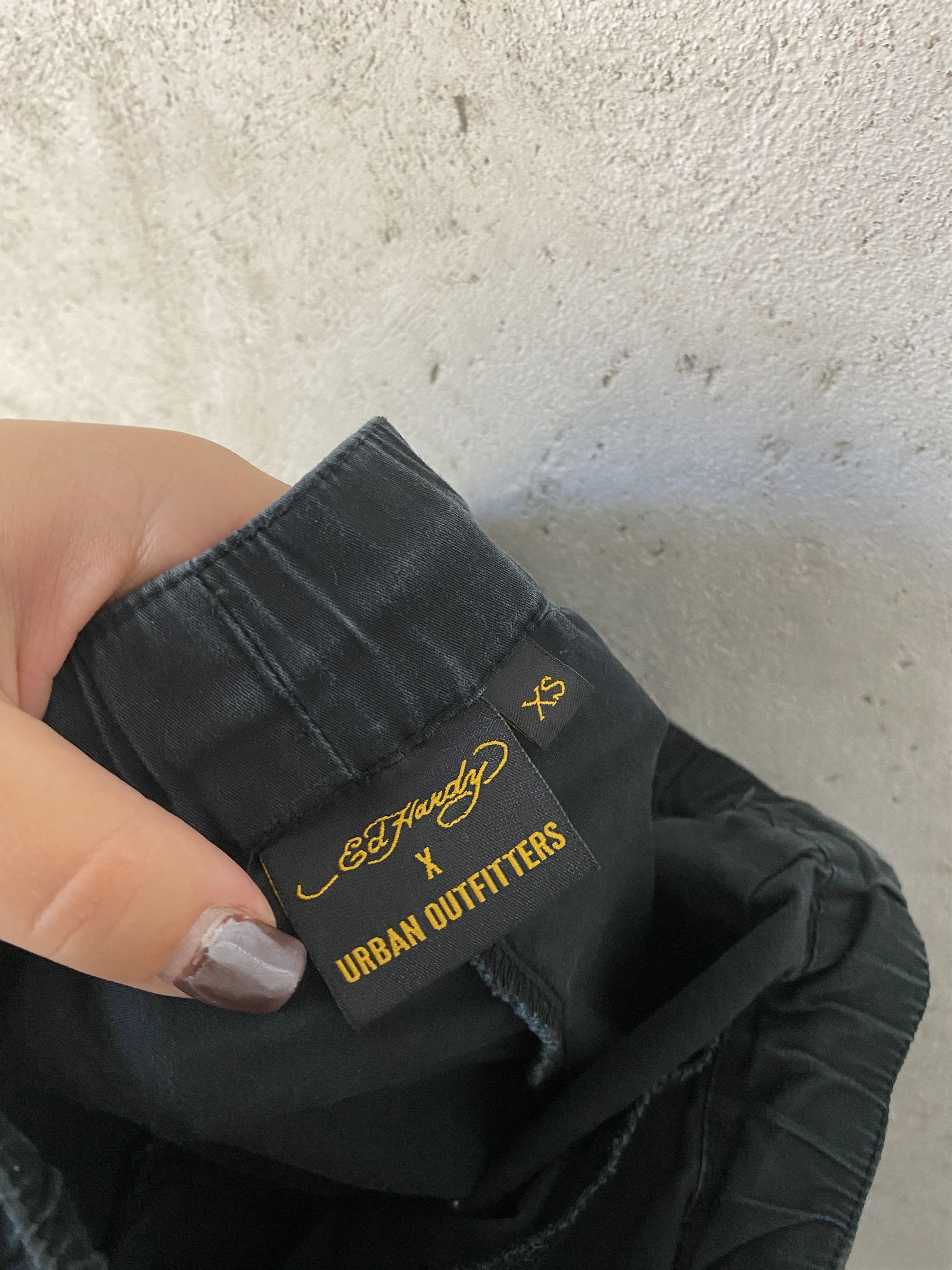 Ed Hardy × Urban Outfitters Ed Hardy x Urban Outfitters pants parachute y2k 00s Size US 28 / EU 44 - 7 Thumbnail