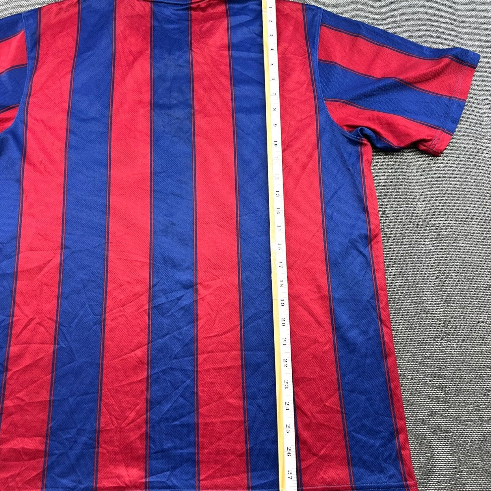 Nike Nike Barcelona 2009 2010 Home Football Jersey Mens Large Shirt Size US L / EU 52-54 / 3 - 7 Thumbnail