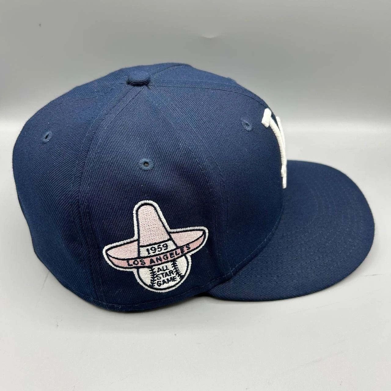 New Era Los Angeles LA Dodgers Hat Men 7 3/8 Blue Pink MLB Fitted Size ONE SIZE - 6 Thumbnail