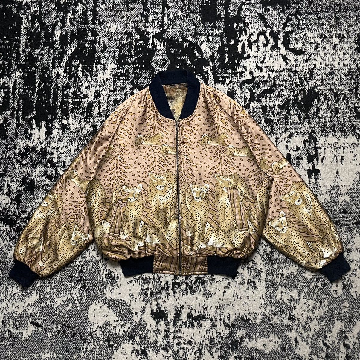 Vintage Vintage all over print leopard bomber jacket Size US L / EU 52-54 / 3 - 1 Thumbnail
