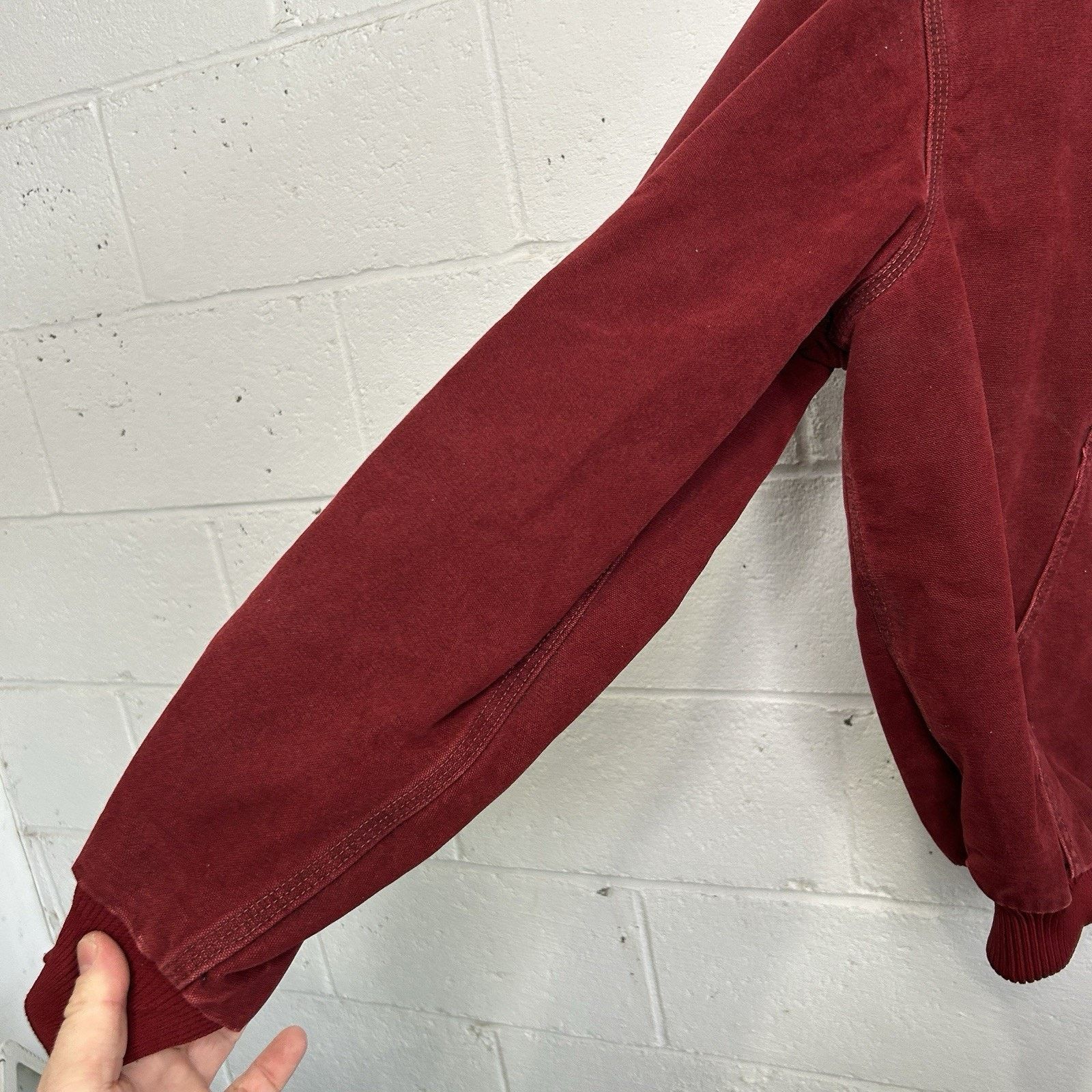 Carhartt Vintage Carhartt Hooded Active Jacket “Crimson Red” J130 CRI Size US L / EU 52-54 / 3 - 7 Thumbnail