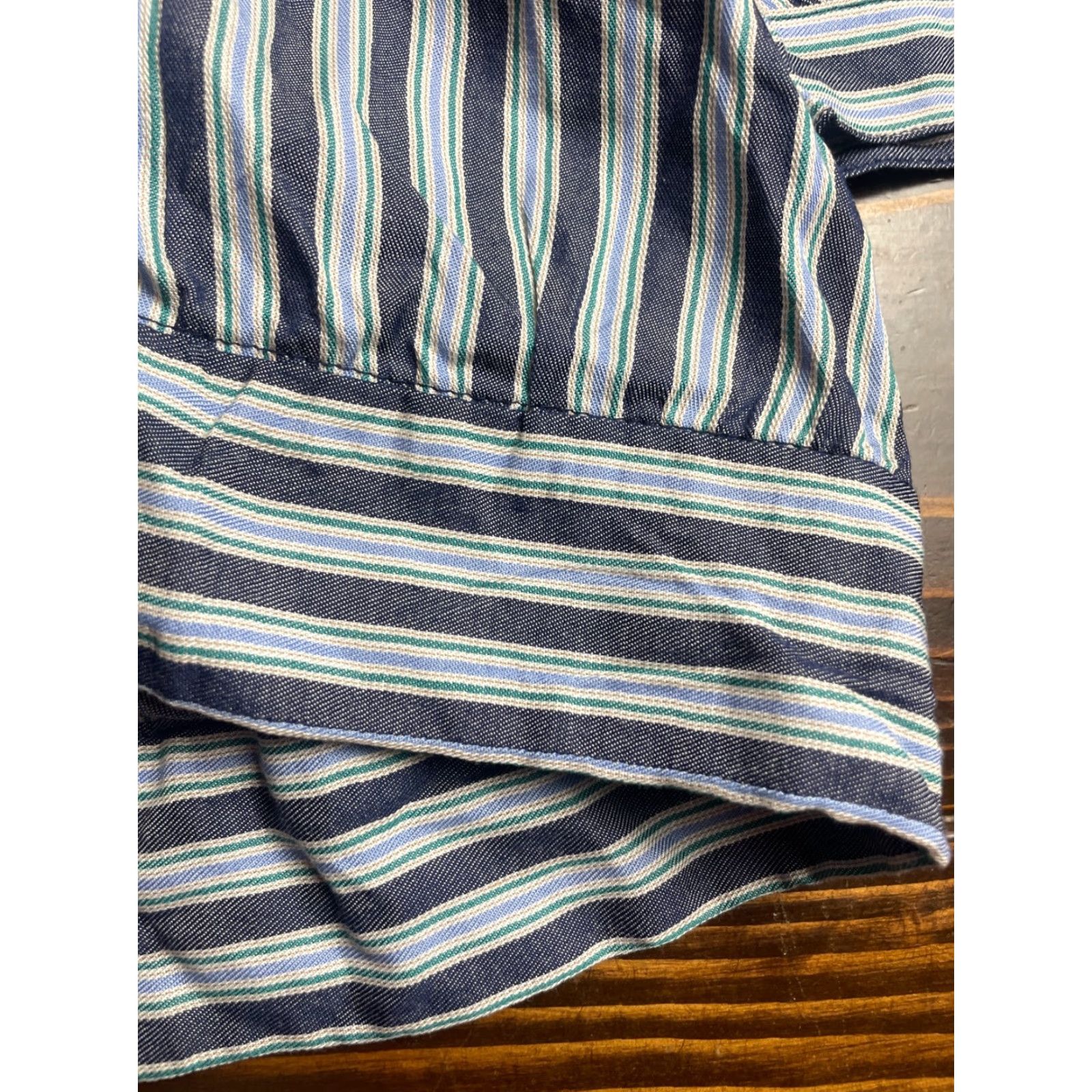 Nautica Nautica Jean Co. Wrap Blouse Shirt Womens Large Blue Green Striped 3/4 Sleeve Tie Hem Vintage No (adjust if vintage) Size L / US 10 / IT 46 - 7 Thumbnail