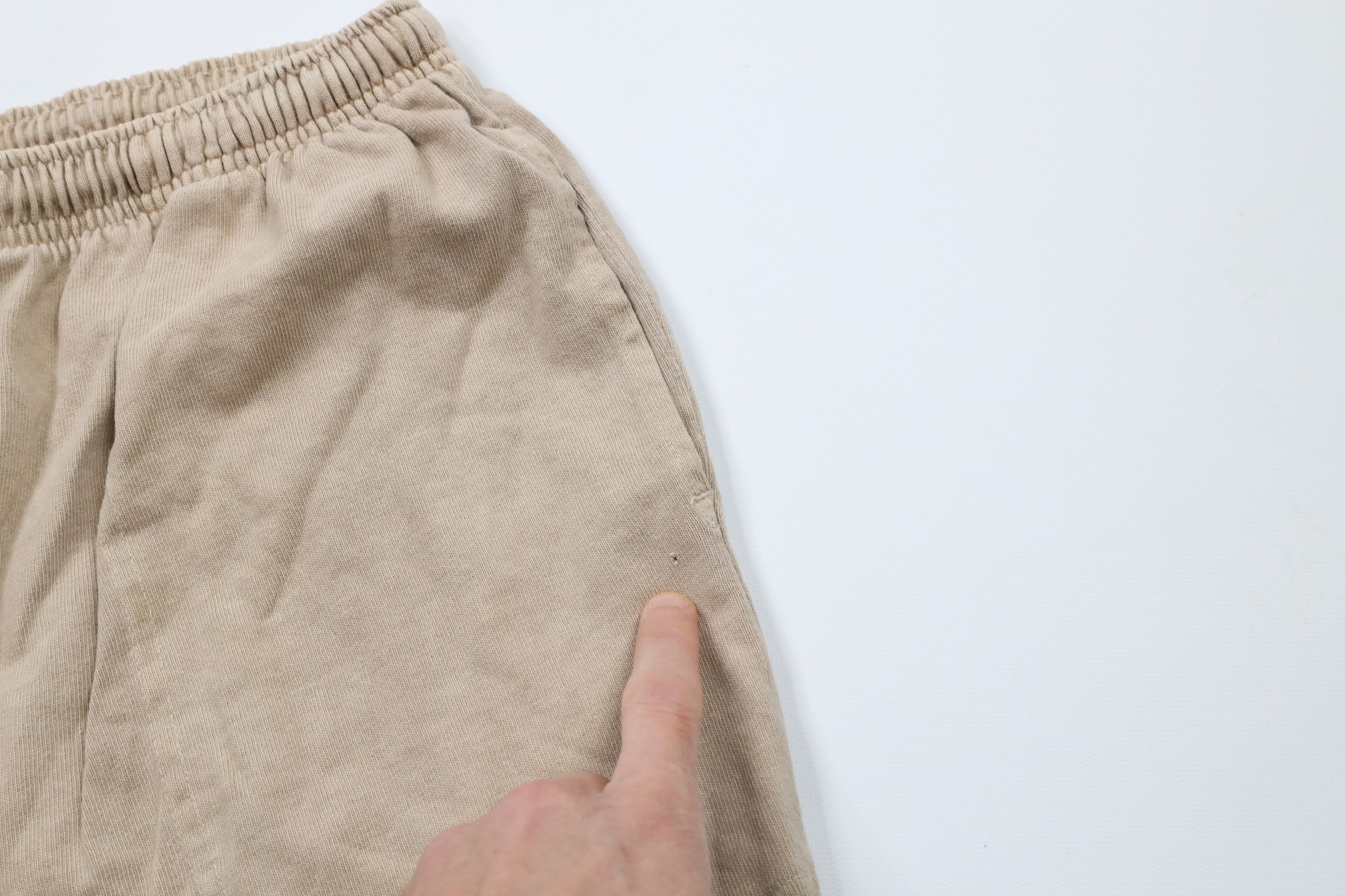 Vintage Vintage 90s Streetwear Pigment Dye Above Knee Shorts Beige Size US 34 / EU 50 - 6 Thumbnail