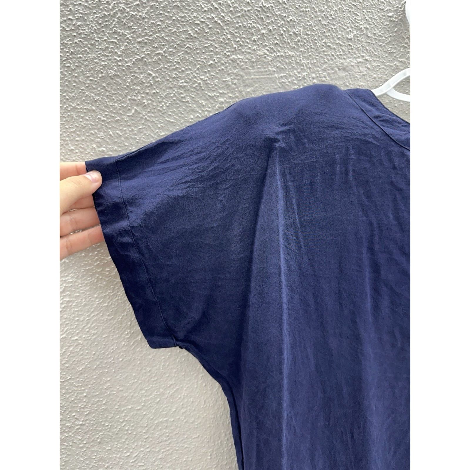 Vintage VINTAGE Valerie Stevens Womens Blouse Blue Silk Short Sleeve Button-Up Back VTG Size 8P Petites Womens Regular 80s 90s Classic Sportswear Shirt Size M / US 6-8 / IT 42-44 - 2 Thumbnail