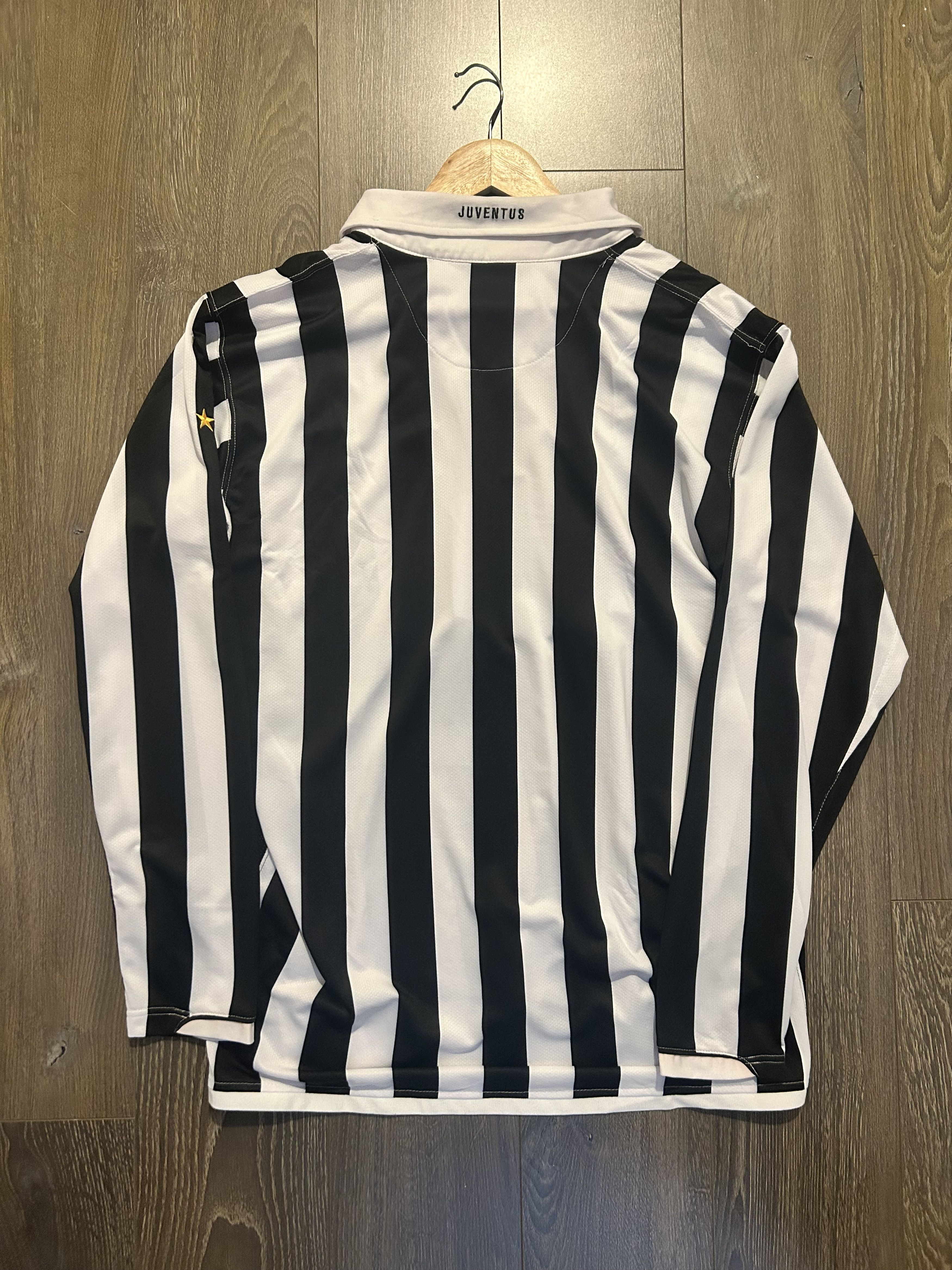 Nike 06/07 Juventus Home Long Sleeve Nike XL - Excellent Size US XL / EU 56 / 4 - 3 Thumbnail