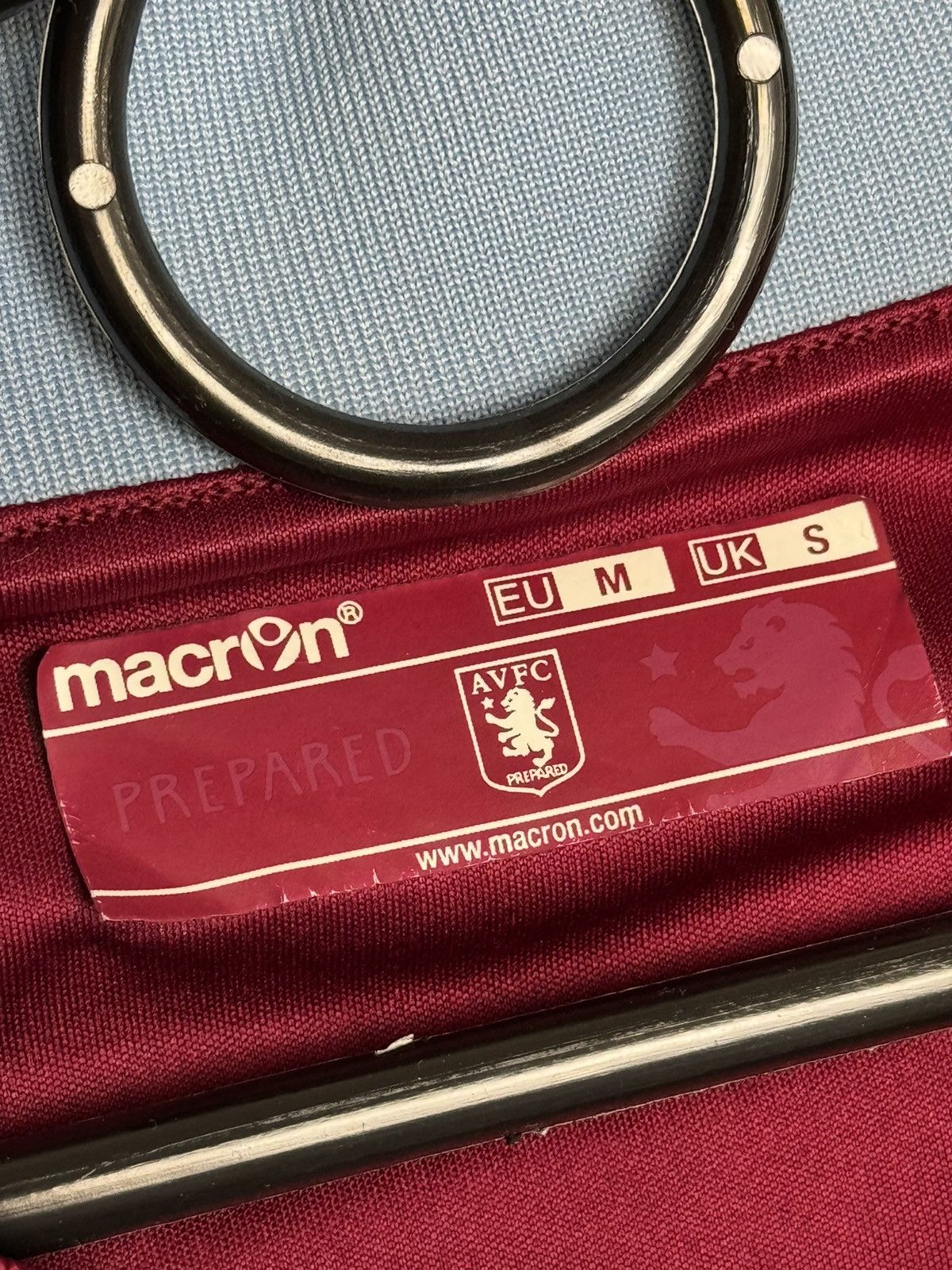 Macron Aston Villa 15/16 Home Football Long Sleeve Jersey Size US M / EU 48-50 / 2 - 18 Thumbnail