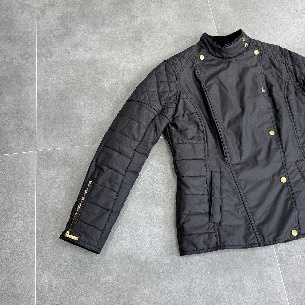 Barbour Barbour International Black Streak Axle Waxed Quilted Jacket Size L / US 10 / IT 46 - 3 Thumbnail