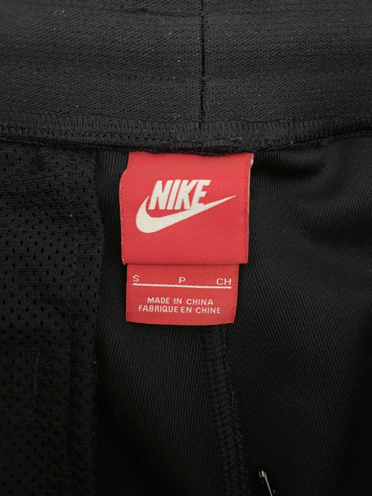 Nike STEAL! 2000s Nike Black Sail Taped Poly Track Pants Size US 30 / EU 46 - 7 Thumbnail