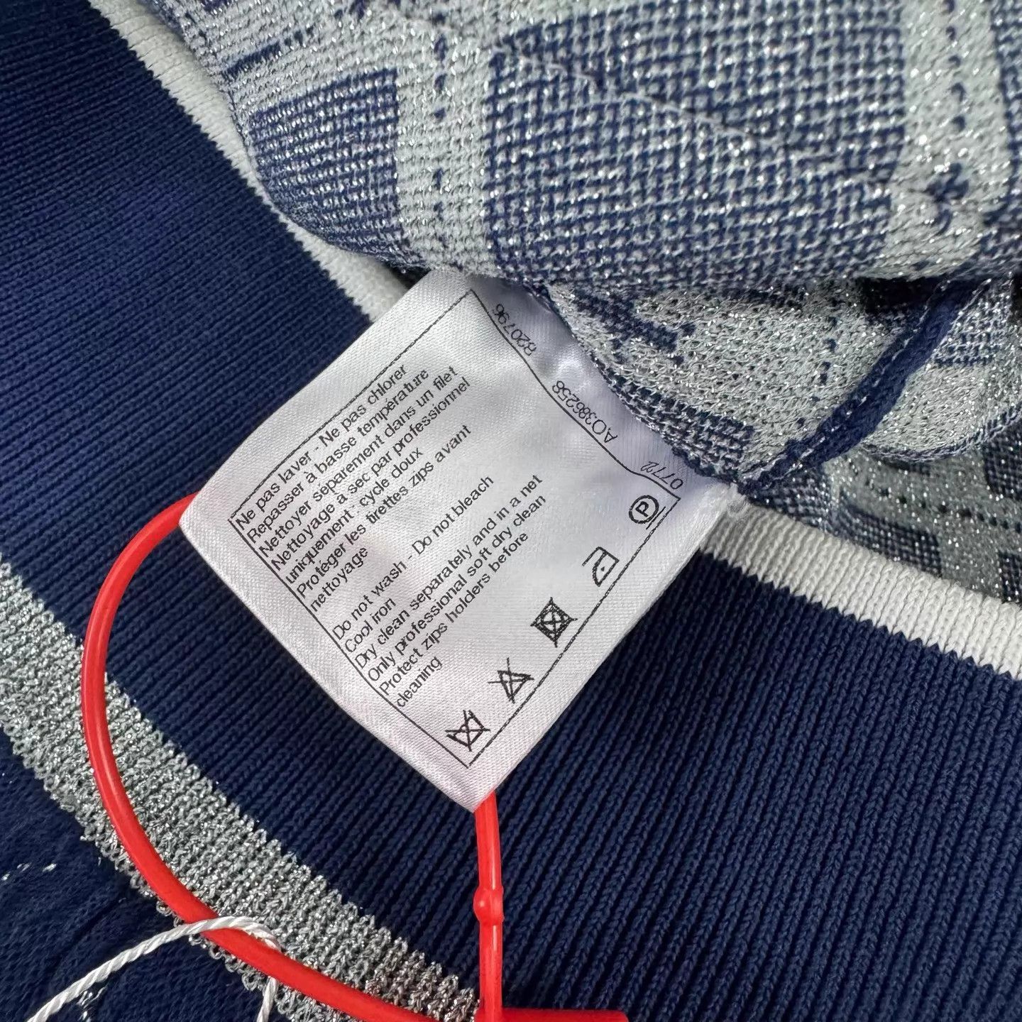 Chanel Chanel 16S Airport Blue White Zip Shimmer Hoodie 38 99% New Size S / US 4 / IT 40 - 6 Thumbnail