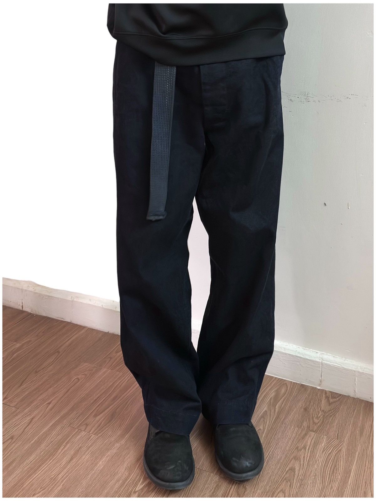 URBAN RESEARCH DOORS URBAN RESEARCH DOORS DARK INDIGO DYED RAW DENIM TROUSERS Size US 30 / EU 46 - 3 Thumbnail