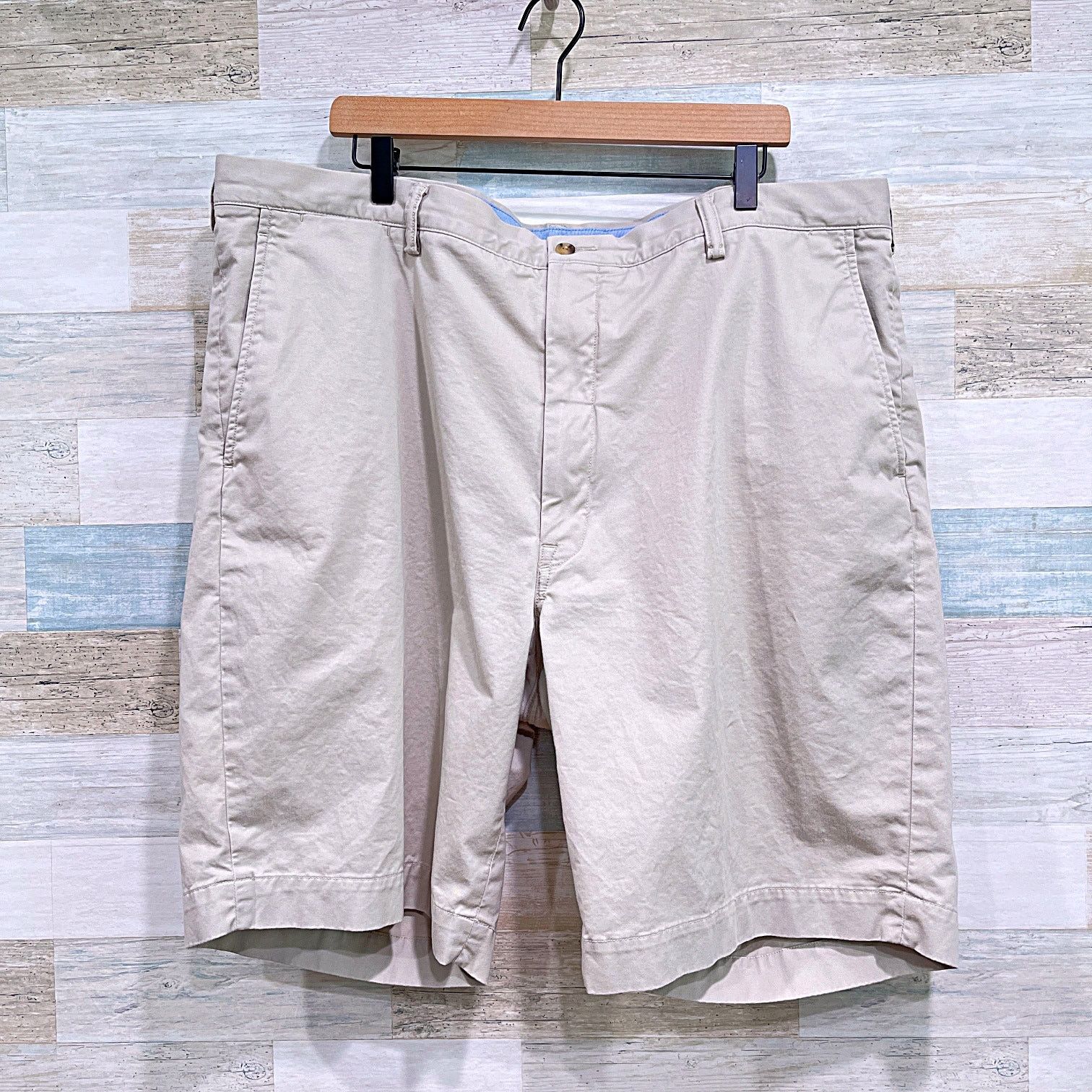 Polo Ralph Lauren POLO Ralph Lauren Stretch Classic Fit Chino Shorts Beige 44T Size US 44 / EU 60 - 1 Thumbnail