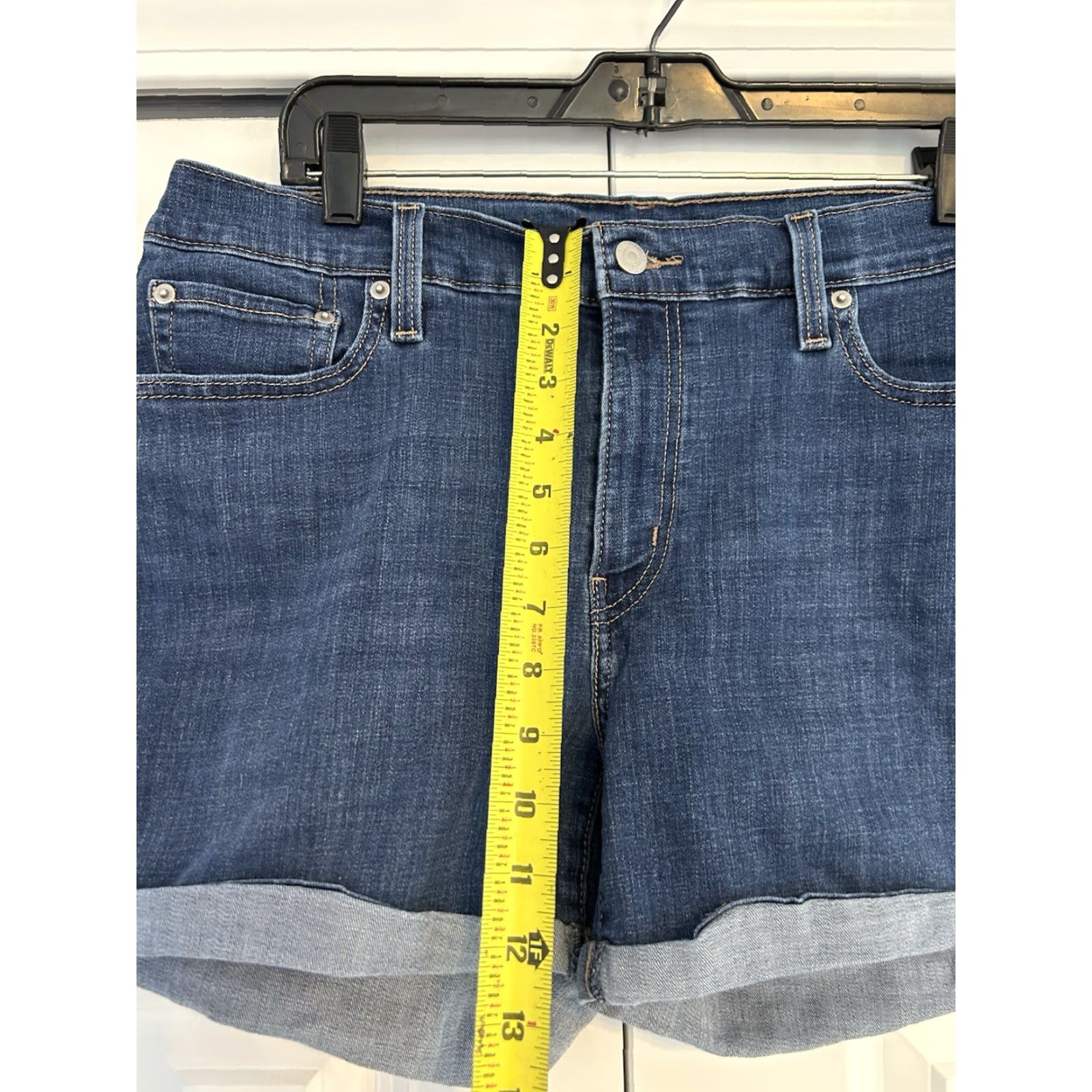 Levi's Levi's Shorts Adult 32 Blue Denim Womens Size 24" / US 00 / IT 34 - 4 Thumbnail