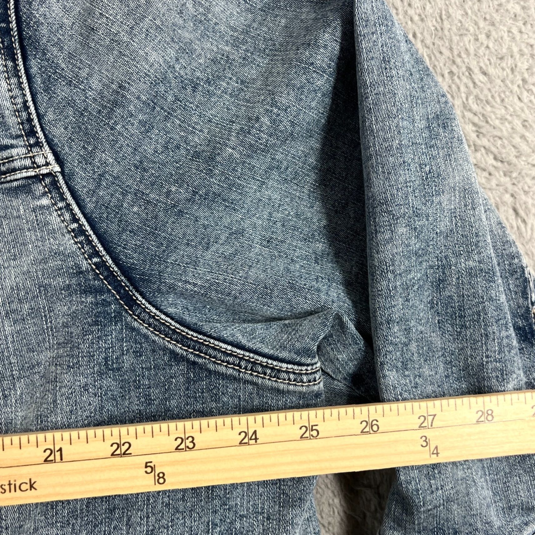 Torrid VINTAGE Torrid Denim Jacket Women Sz 4 Cropped Moto Style Blue Cotton Short Sleeve Buttons Size 27" / US 4 / IT 40 - 6 Thumbnail
