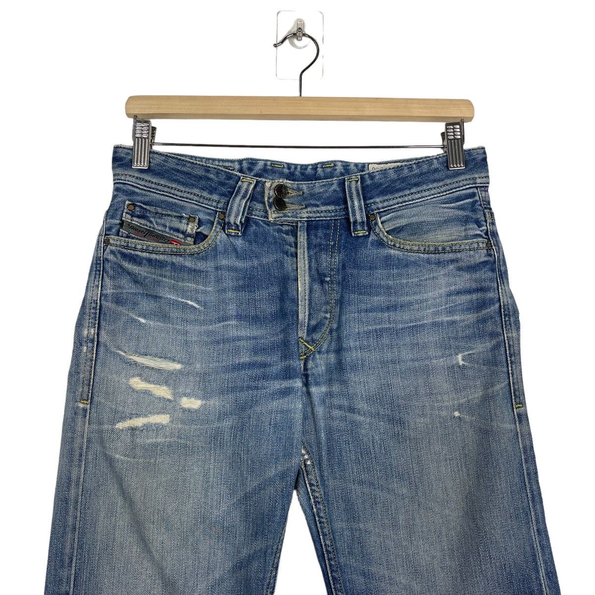 Diesel DIESEL INDUSTRY MADE IN ITALY DISTRESSED JEANS Size US 30 / EU 46 - 3 Thumbnail