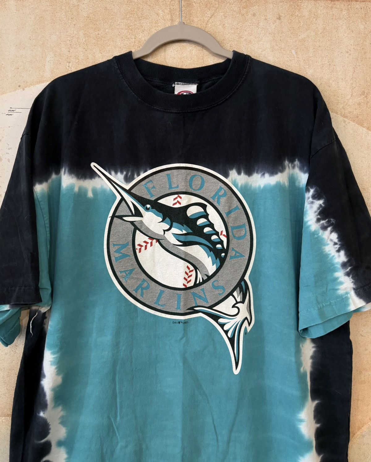 MLB 2001 Florida Marlins MLB Tie Dye Glitter Ink Graphic ERD Tee Size US L / EU 52-54 / 3 - 2 Thumbnail