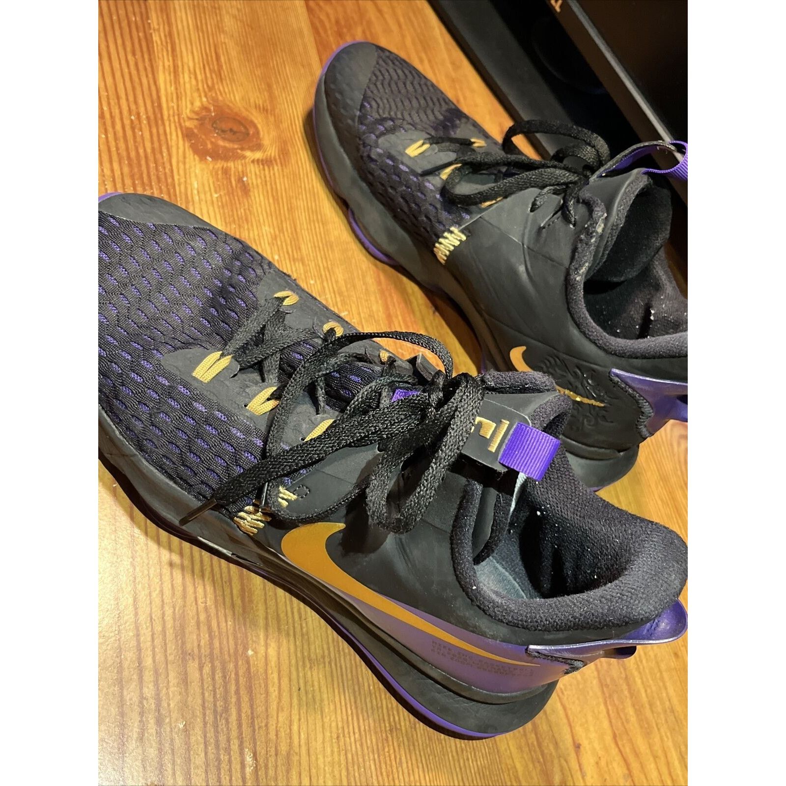 Nike Nike Lebron Witness V 5 Black Purple Gold Size Men's US 12.5 Size US 12.5 / EU 45-46 - 22 Thumbnail