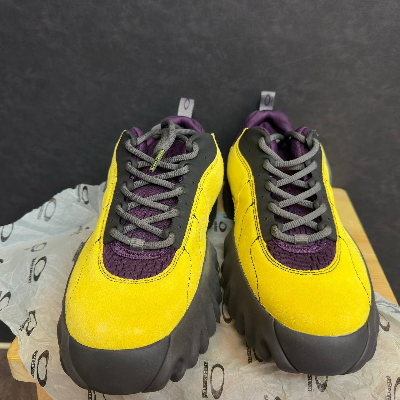Brain Dead × Oakley Oakley x Braind Dead Chop Saw New Rare 44.5 Size US 10.5 / EU 43-44 - 5 Thumbnail