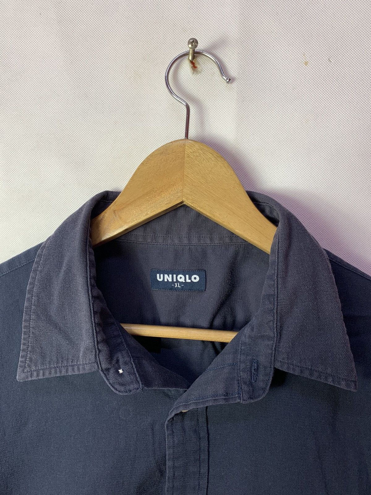 Japanese Brand × Uniqlo 🔥Uniqlo Plain Black Button Up Shirt Casual Emo Size US XL / EU 56 / 4 - 3 Thumbnail