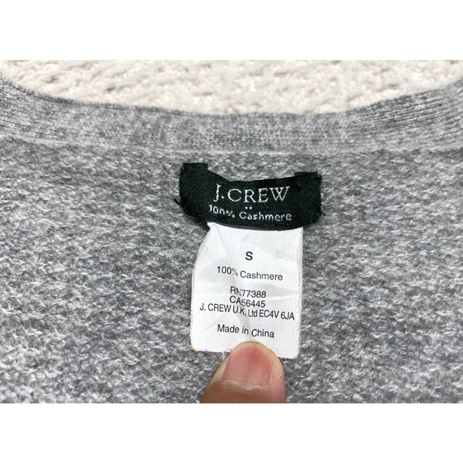 J.Crew J.Crew Cardigan Sweater Women's Small Solid Gray 100% Cashmere V-Neck Button-Up | Knit Casual Size S / US 4 / IT 40 - 5 Thumbnail