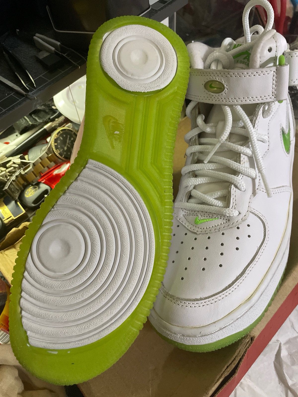 Nike 1997 Nike Air Force 1 sc cl Size US 8 / EU 41 - 4 Thumbnail