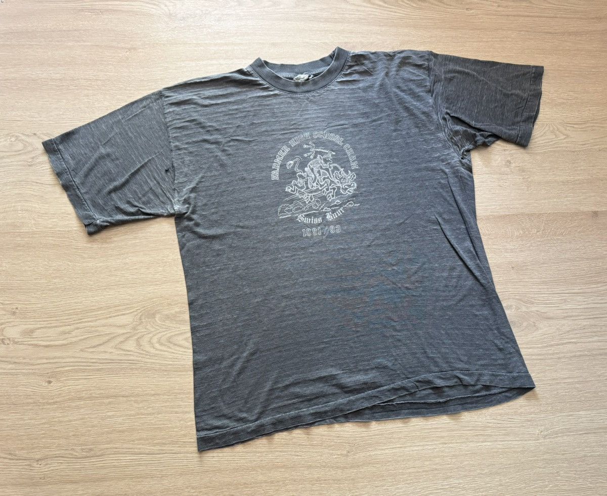 Vintage Vintage 90’s 1991/93 Farmer High School Cham Distressed Tee Size US XL / EU 56 / 4 - 1 Thumbnail
