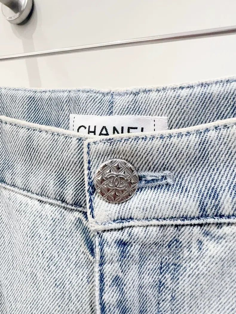 Chanel Chanel 21K sequin logo jeans Size 26" / US 2 / IT 38 - 2 Thumbnail
