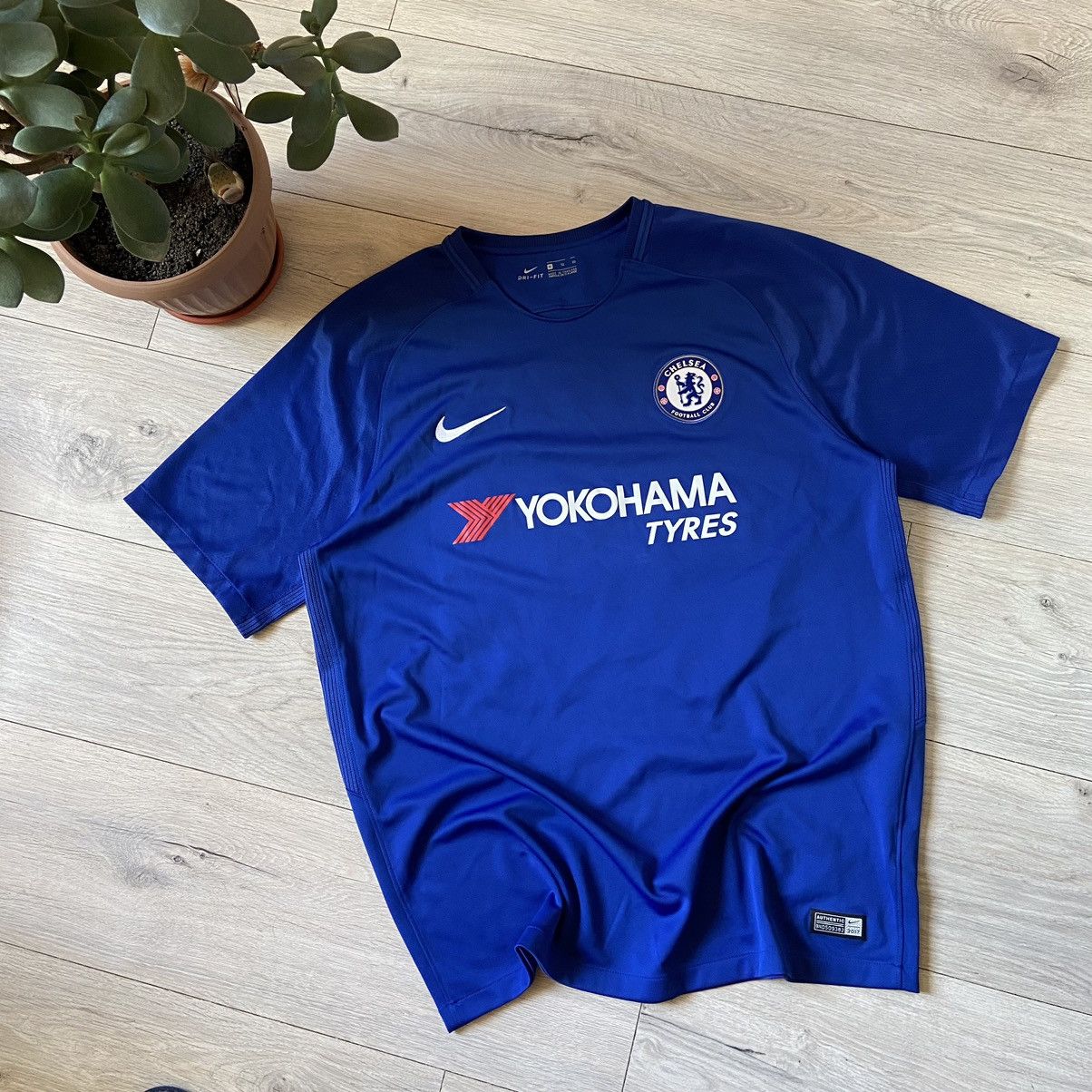 Chelsea Soccer × Nike 📌 Nike Chelsea 2017 Soccer Y2K Blockecore Jersey Size US XL / EU 56 / 4 - 1 Thumbnail