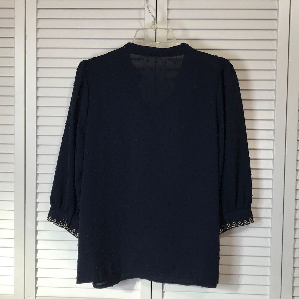 Shein Shein Blue Gold Embroidered V-neck ¾ Sleeve Blouse L Size L / US 10 / IT 46 - 2 Thumbnail