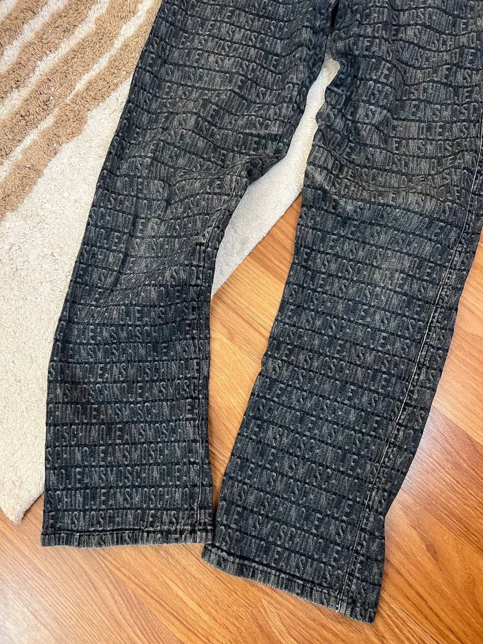 Japanese Brand × Moschino Vintage Moschino Monogram Jeans Size 30" / US 8 / IT 44 - 2 Thumbnail