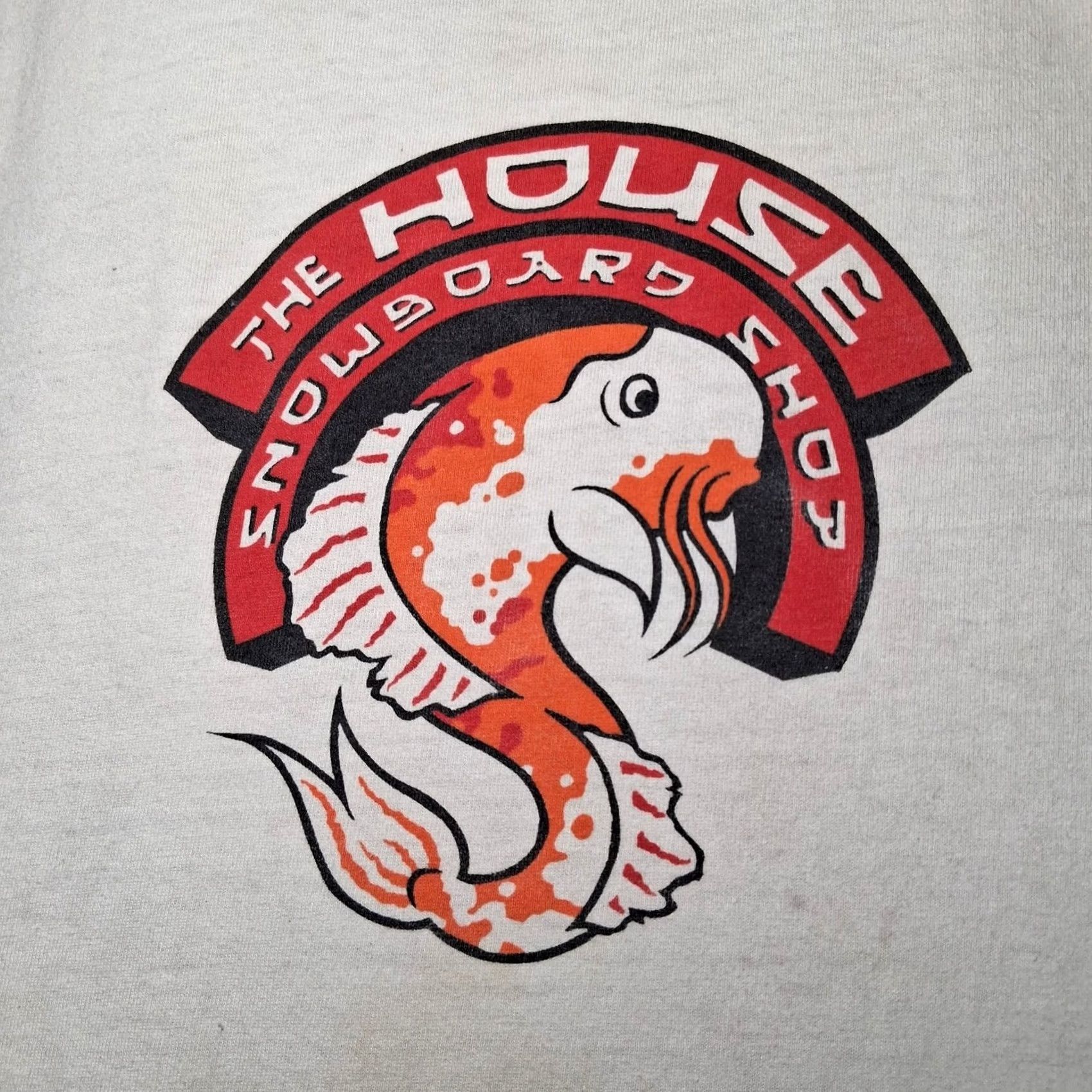 Gildan The House Snowboard Shop Muscle Shirt L Fish Distressed Snowboarding St Paul MN Mens Size US L / EU 52-54 / 3 - 2 Thumbnail