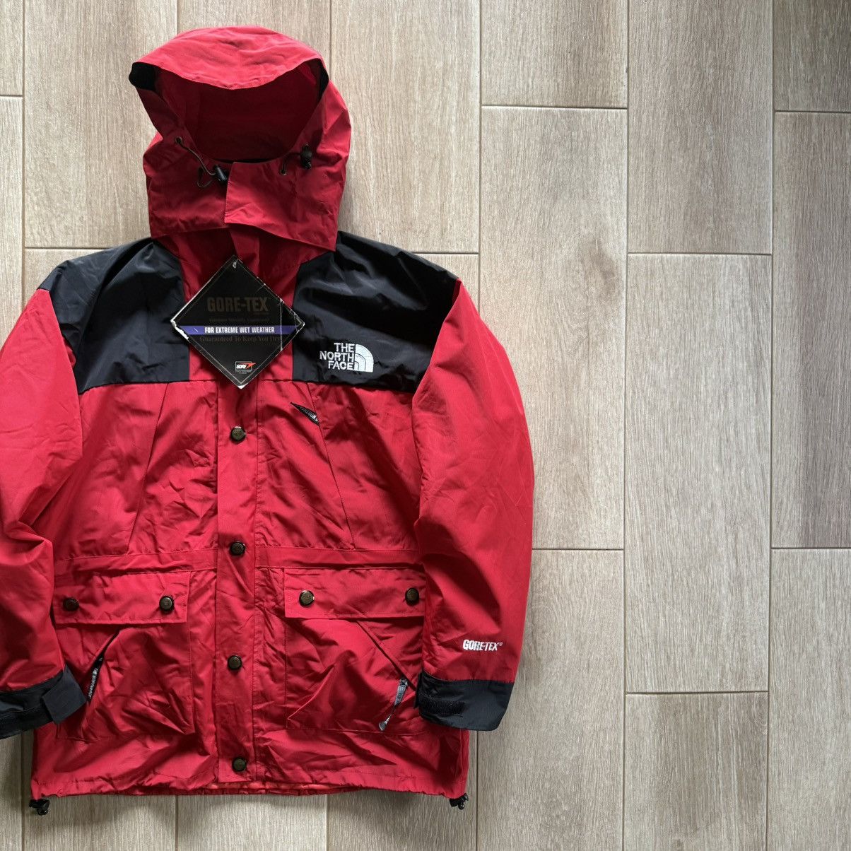 DeadStock The North Face GORETEX Jacket