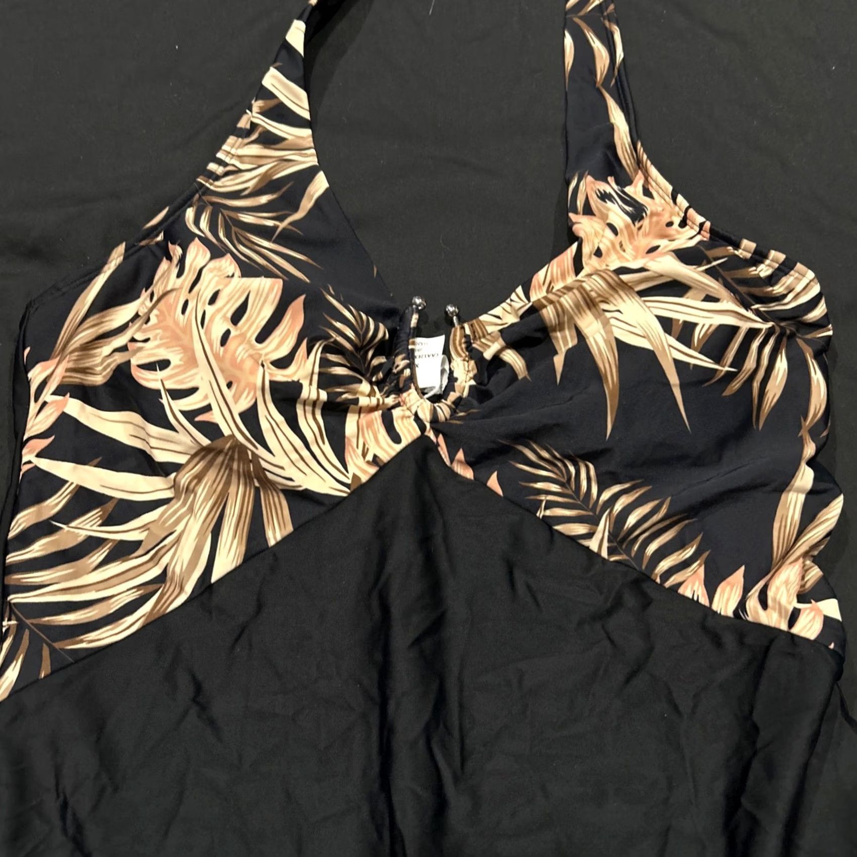 Vintage Cupshe Womens XL Tropical Floral Halter One Piece Swimsuit Black New A43 Size ONE SIZE - 2 Thumbnail