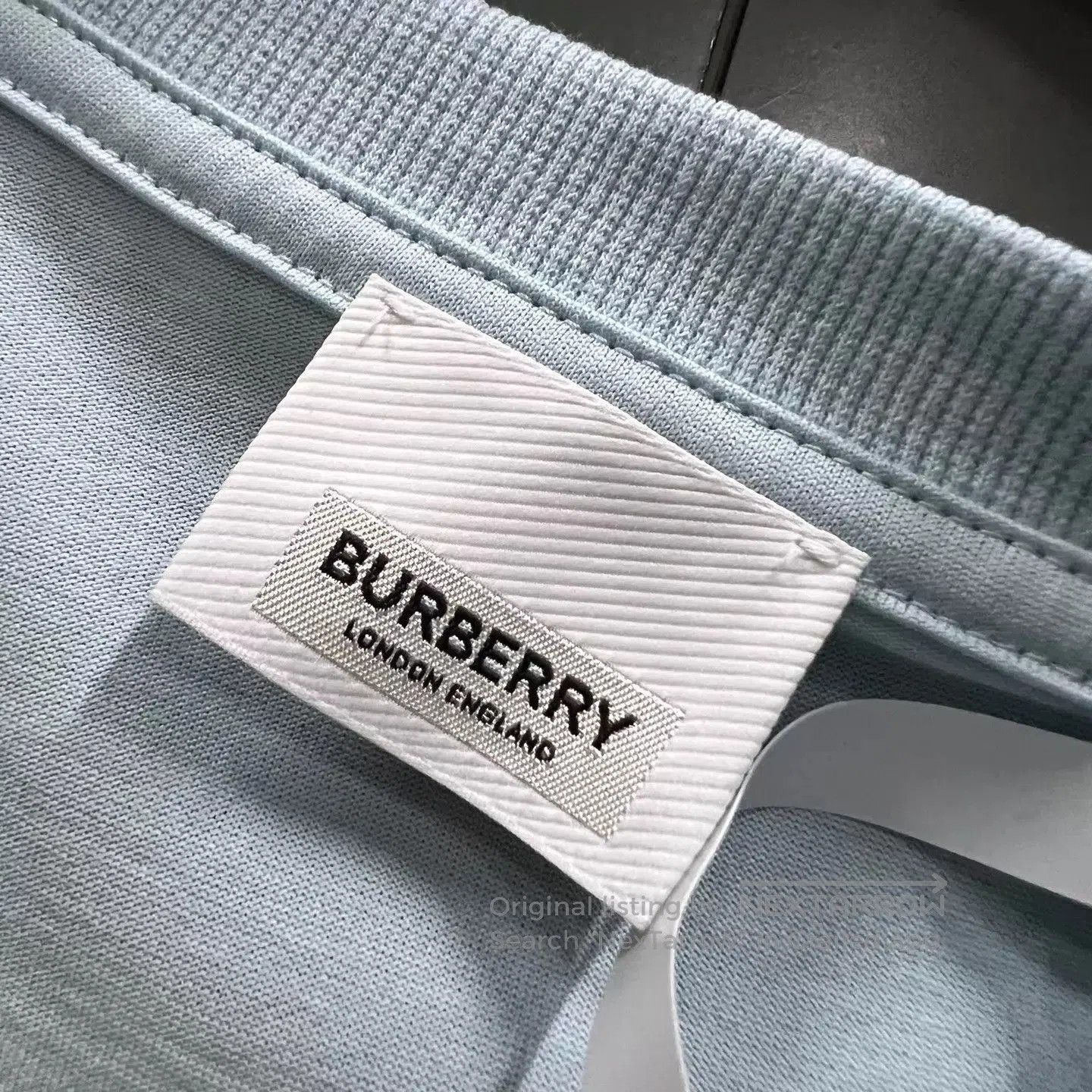 Burberry Light Blue Short Sleeve Crew Neck T-Shirt. Size US S / EU 44-46 / 1 - 4 Thumbnail