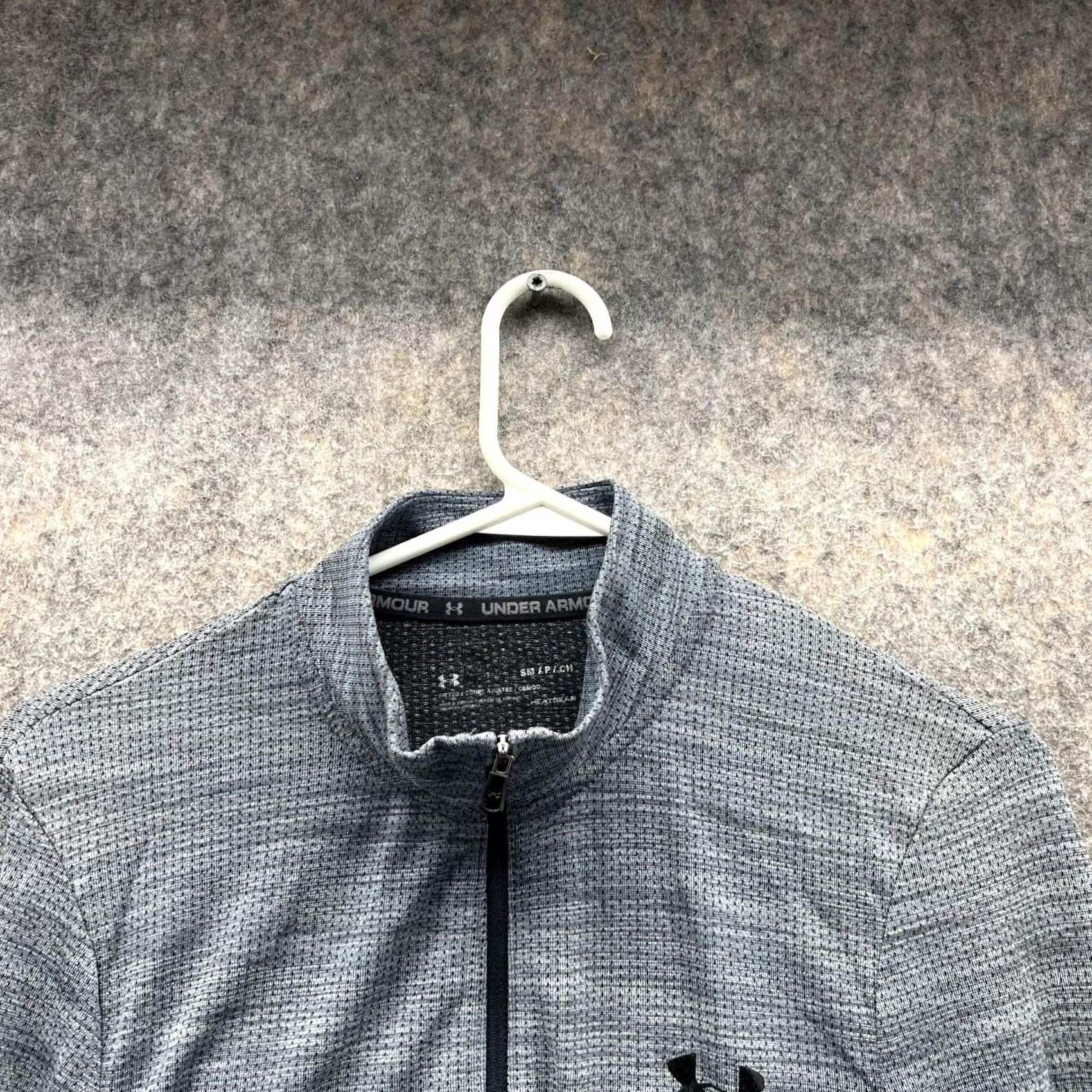 Under Armour Under Armour Sweater Women Small Gray 1/4 Zip Heatgear Mock Neck Pullover Sweatshirt Size S / US 4 / IT 40 - 2 Thumbnail