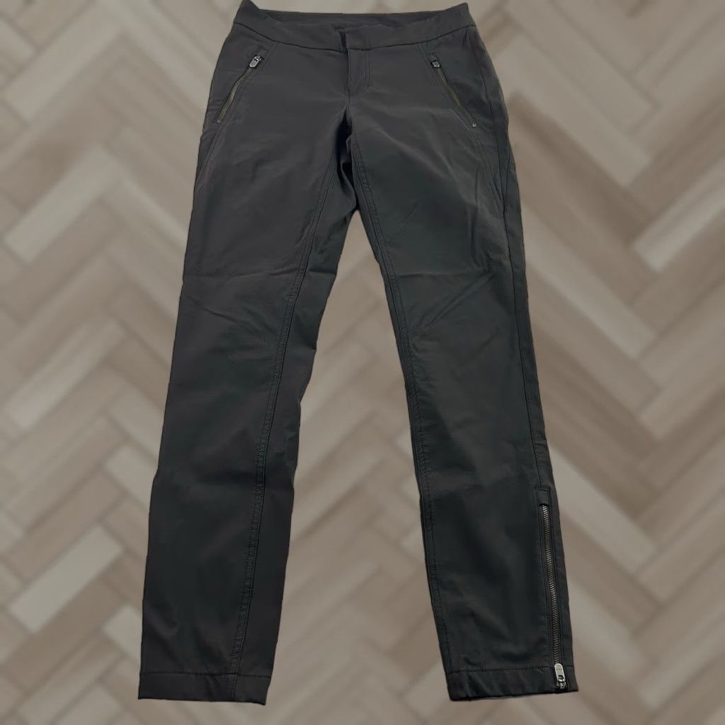 Athleta Athleta Trekkie Jogger Pants Zip Ankle Pockets Women's 4 Gray Jogger Pants Adult Women Sized 4 Gray Pockets Zip Ankle Trekkie Size 27" / US 4 / IT 40 - 1 Thumbnail