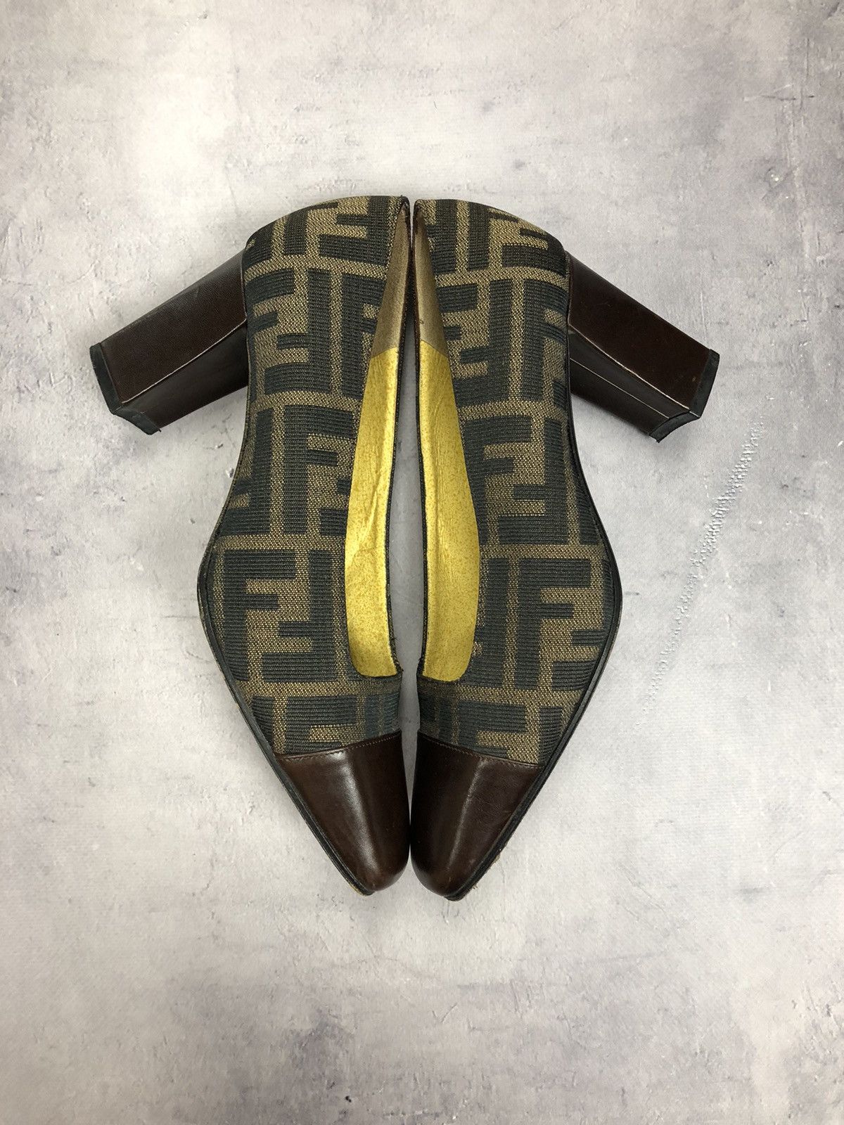 Fendi × Vintage FENDI heel pumps Zucca Canvas Leather Black FF logo 36 Size US 6 / IT 36 - 7 Thumbnail