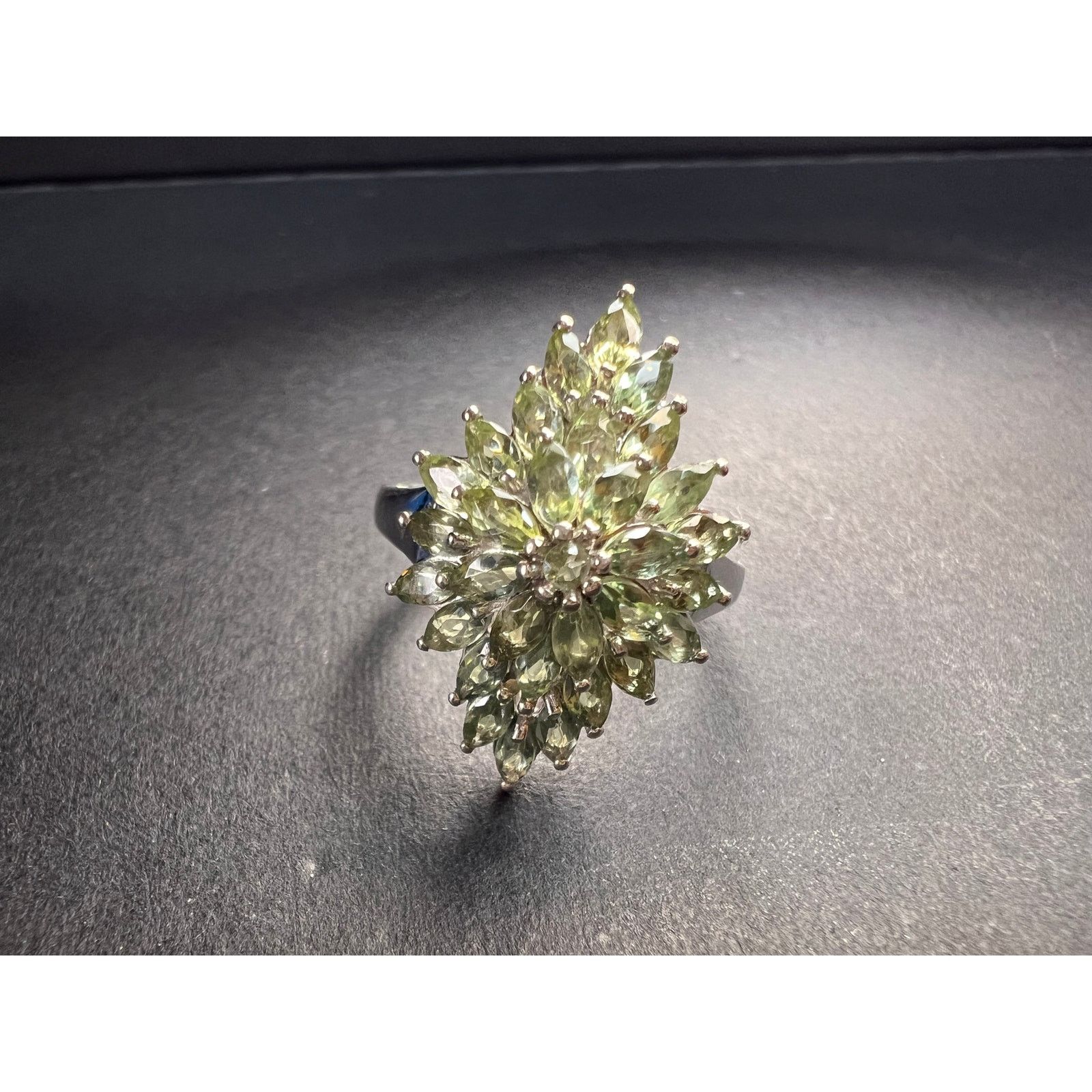 Other NEW Green apatite ring in sterling silver size 7 Size ONE SIZE - 24 Thumbnail